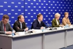«Единая Россия» и Минпросвещения выработали меры, которые гарантируют выполнение программ капремонта школ и обеспечения школьников горячим питанием