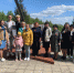 Коллектив Карачевского районного Дома культуры возложил цветы на мемориальном комплексе - Газета Заря
