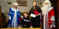 Александр Богомаз поздравил с наступающим Новым годом мальчика Валеру и его семью - Газета Заря