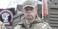 Сергей Антошин: добровольцы получают единовременную выплату при продлении контракта - Газета Заря
