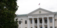 Два брянских тренера получили заслуженные награды за вклад в спортивную славу региона - Газета Заря