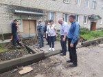 В Погаре благоустраивают дворы в рамках «Городской среды»