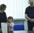 Брянская делегация провела в Брянке теплую встречу с девочкой Машей - Газета Заря