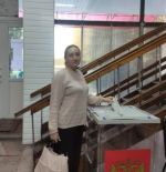 Жительница Карачевского района Марина Фомина стала первой избирательницей.