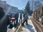 В Карачеве прошел стихийный митинг в память о жертвах теракта